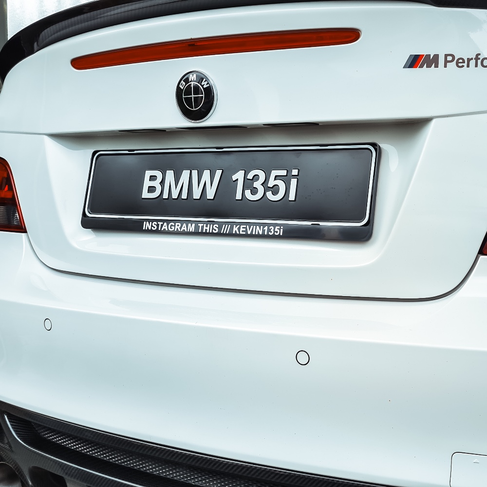 Universele autokentekenplaat met eigen tekst | €12,50 - graveertotaal