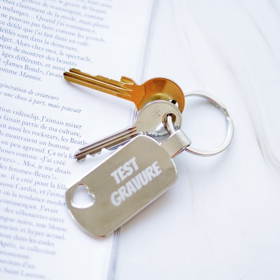 Sleutelhanger dogtag heart - Gratis graveren met tekst en lettertype naar keuze - Mooie sleutelhanger van goede kwaliteit - Populair model
